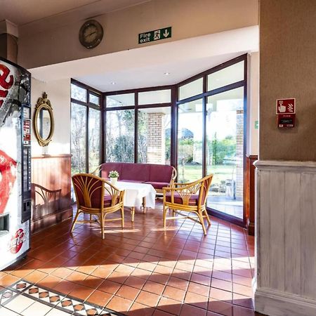 Paddington House Hotel Warrington Esterno foto