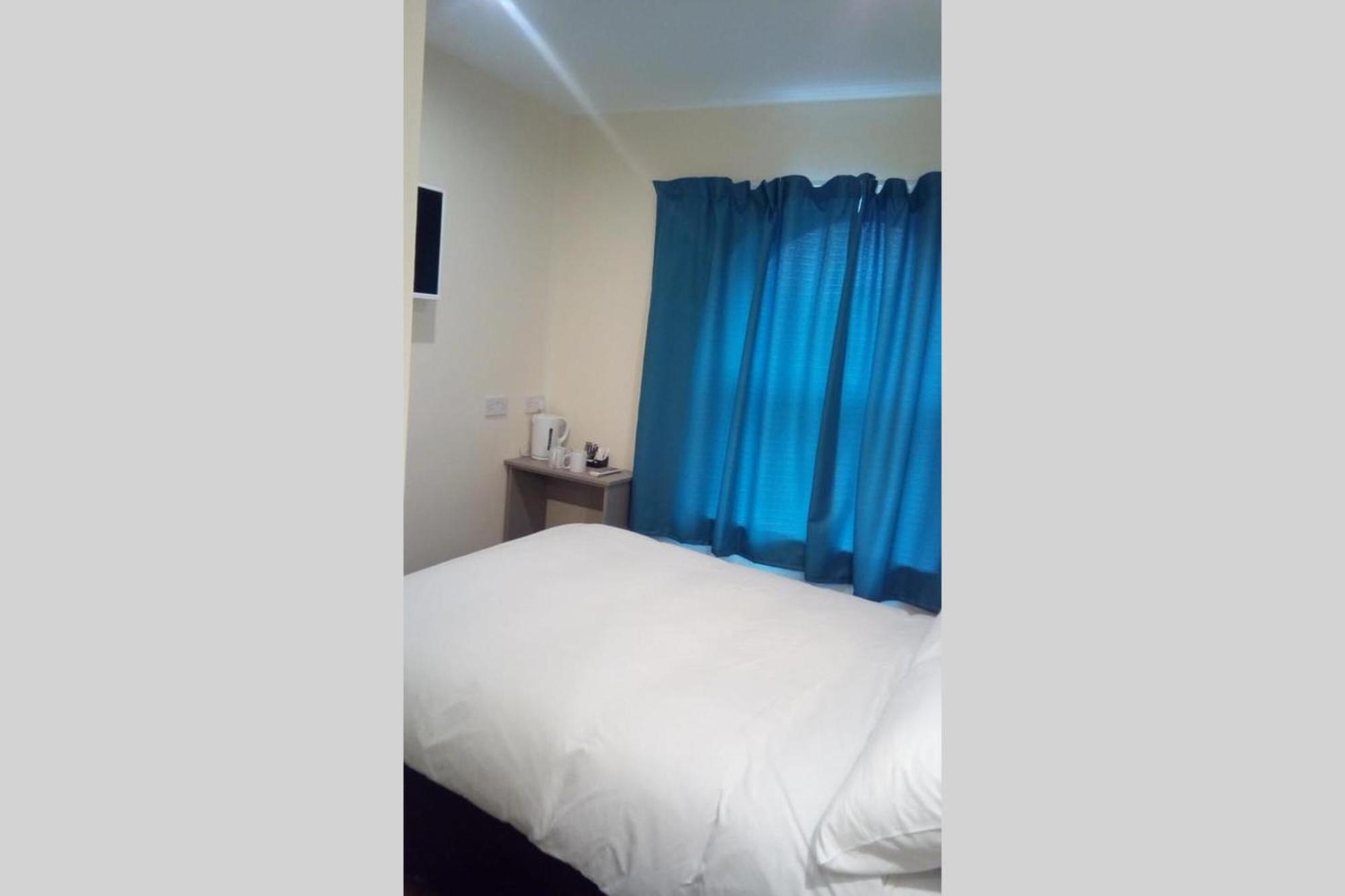 Paddington House Hotel Warrington Esterno foto